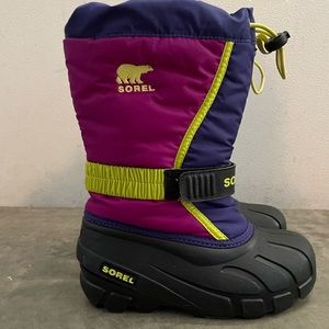Girl’s Sorel Snow Boots
